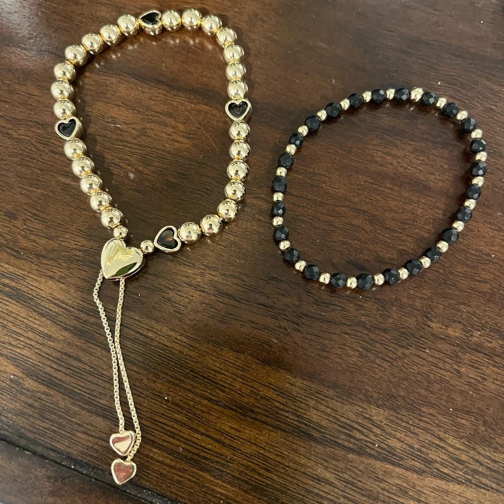 Gold and Black Heart Bead Bracelet Set